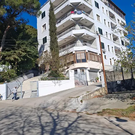 Apartamento Jozi Kaiser 2 *